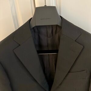 Suitsupply Men’s Black Blazer - Size 38
